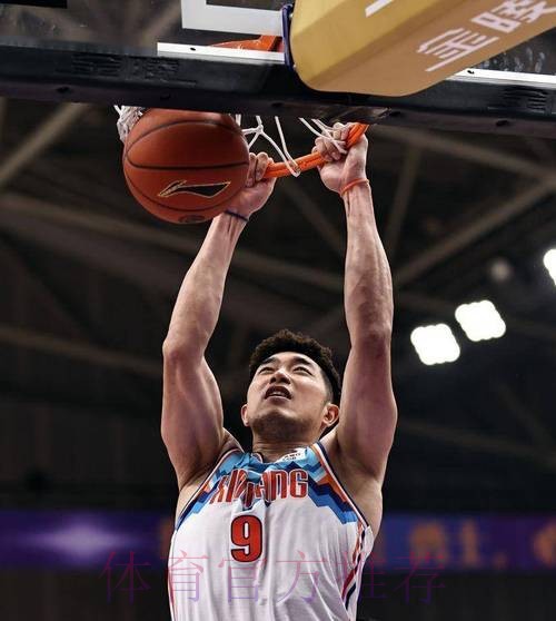 劳森妙传 吴冠希大勾手稳稳命中